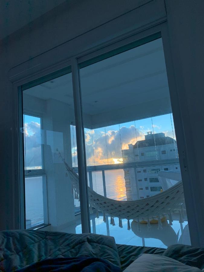 COBERTURA com belíssima vista para o mar e jacuzzi Itapema Exterior foto